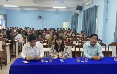 Lễ khai giảng lớp bồi dưỡng lãnh đạo, quản lý cấp phòng và tương đương năm 2023 tại Tp. Đà Nẵng