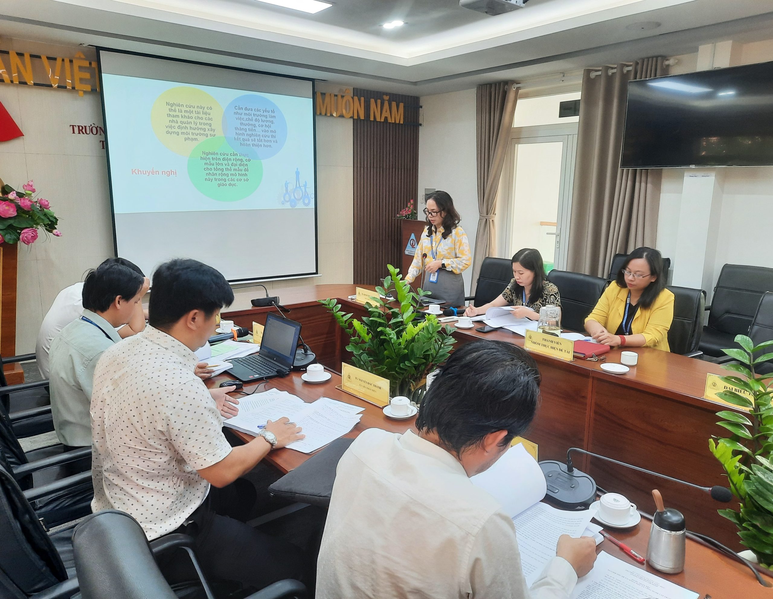 Nghiệm thu đề tài KH&CN cấp trường năm 2023 do TS. Đinh Thị Kim Loan làm chủ nhiệm